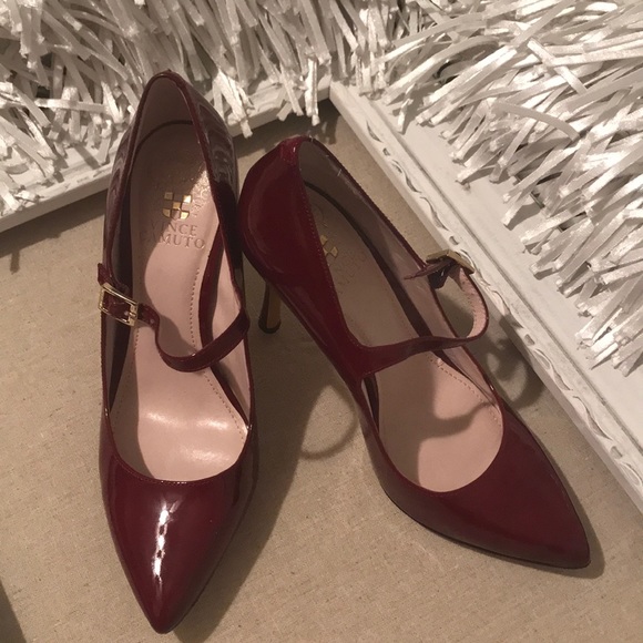 Vince Camuto Caella Patent  Mary Jane Pumps Size 7 - Picture 5 of 9